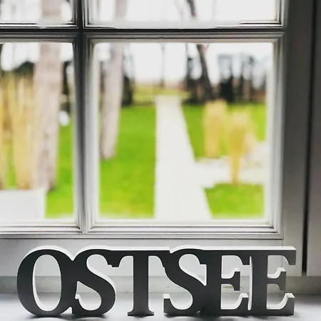 Ferienhaus-strandallee95-direkt-am-strand *