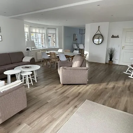 بيت للعطل Ferienhaus-strandallee95-direkt-am-strand