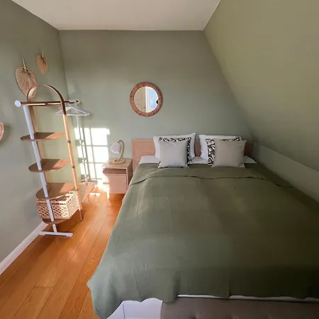 Ferienhaus-strandallee95-direkt-am-strand بيت للعطل تيميندورفير ستراند
