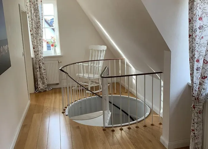 Ferienhaus-strandallee95-direkt-am-strand